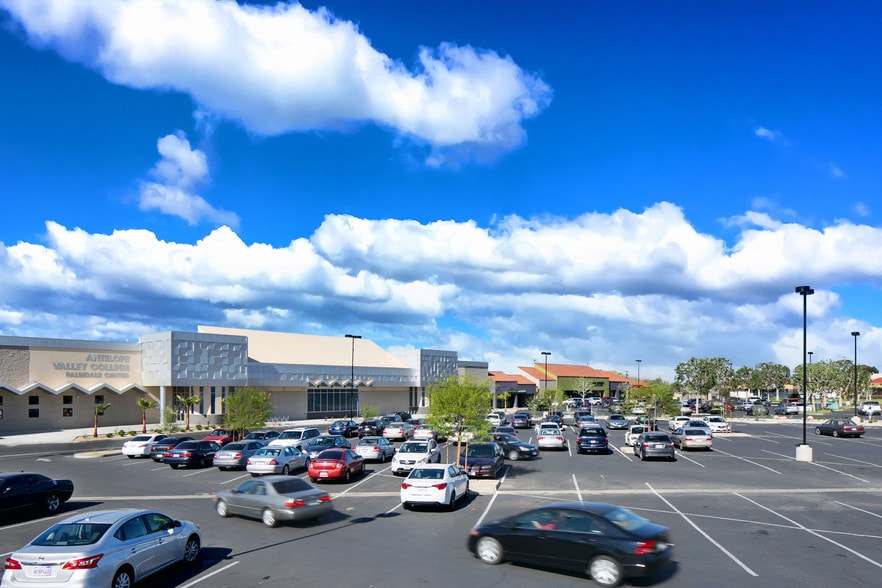 More Photos Of 2111-2361 E Palmdale Blvd, Palmdale Unknown For Lease