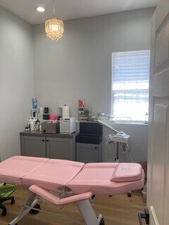 More Photos Of 522-524 N Avalon Blvd, Wilmington Storefront Retail Office For Sale