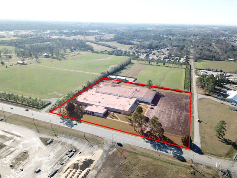 More Photos Of 300 E Elm St, Athens Industrial For Sale