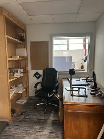 More Photos Of 2136 Remount Rd, Charlotte Loft Creative Space For Lease