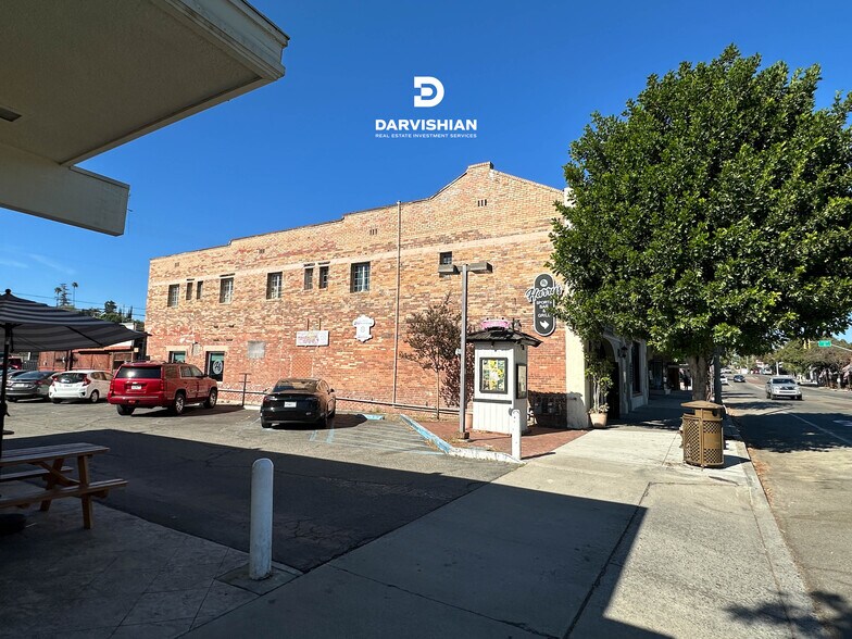 More Photos Of 125 S Main Ave, Fallbrook Storefront Retail Office For Sale