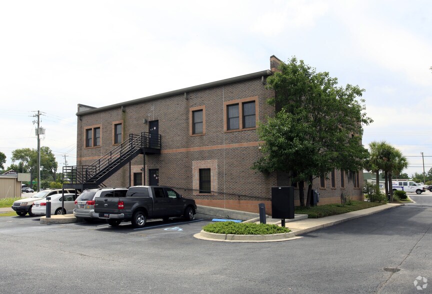 More Photos Of 2850 Ashley Phosphate Rd, North Charleston Office For Lease