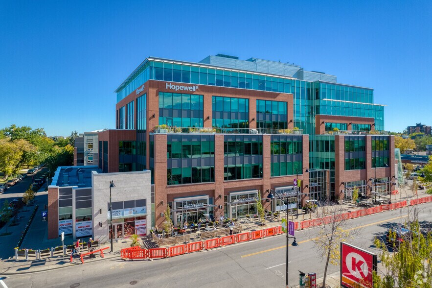 More Photos Of 2020 4th St SW, Calgary Office For Lease