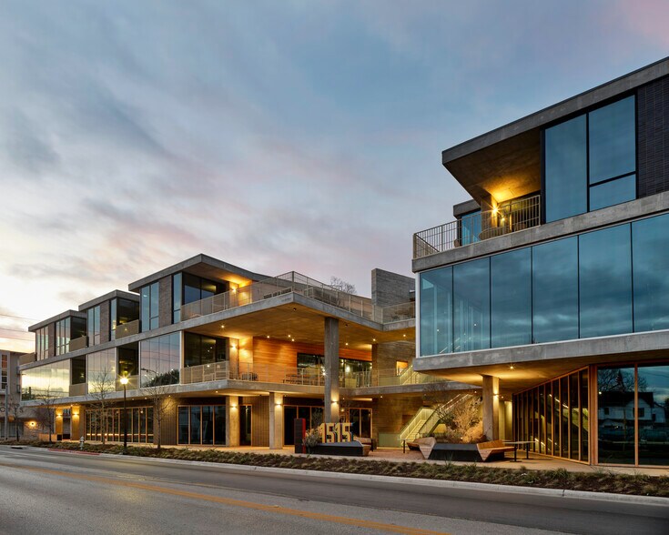 More Photos Of 1515 E Cesar Chavez St, Austin Coworking Space