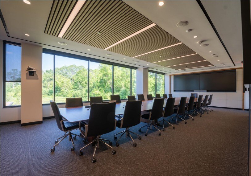 More Photos Of 35555 W 12 Mile Rd, Farmington Hills Office For Lease