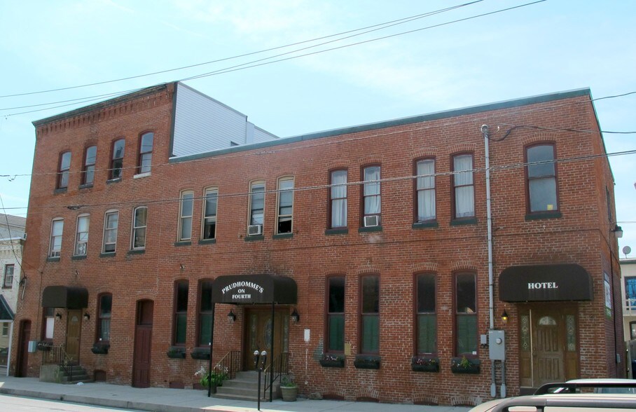 More Photos Of 50 N 4th St, Columbia Storefront Retail Residential For Lease