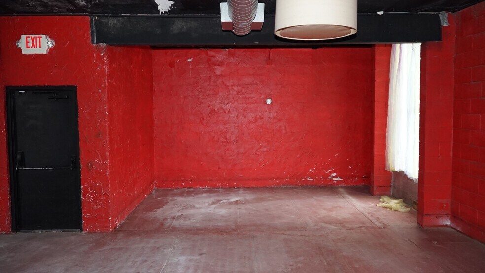 More Photos Of 4498 A Washington Rd, East Point Freestanding For Sale