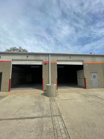 More Photos Of 4119 Wayside Ln, Carmichael Warehouse For Lease