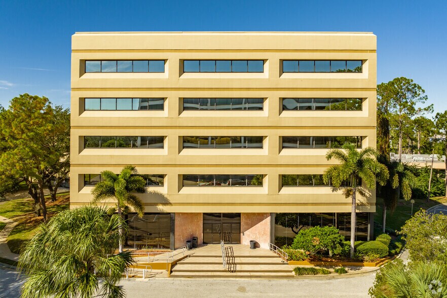 More Photos Of 26750 US Highway 19 N, Clearwater Medical For Lease