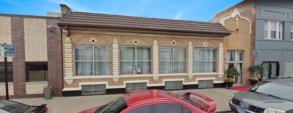 More Photos Of 3949 W Armitage Ave, Chicago Warehouse For Sale
