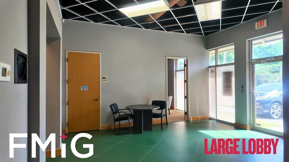 Primary Photo Of 2525 N Palafox St, Pensacola Medical For Lease