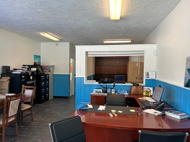 More Photos Of 98150 Overseas Hwy, Key Largo Storefront Retail Office For Sale