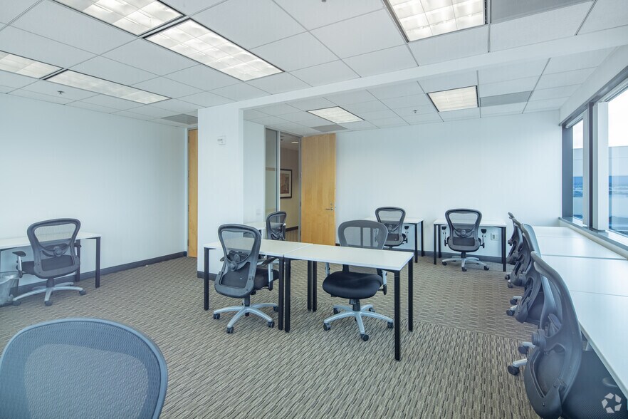 More Photos Of 400 Continental Blvd, El Segundo Coworking Space