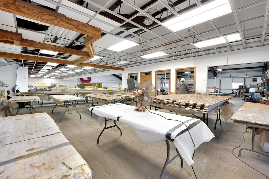 More Photos Of 1394 Courtright Rd, Columbus Warehouse For Lease