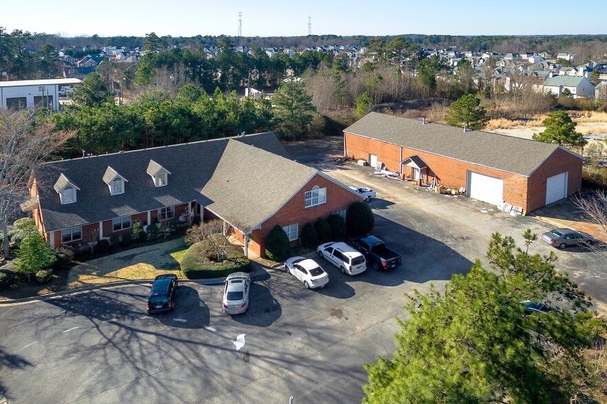 Primary Photo Of 9497 Thornton Blvd, Jonesboro Flex For Sale