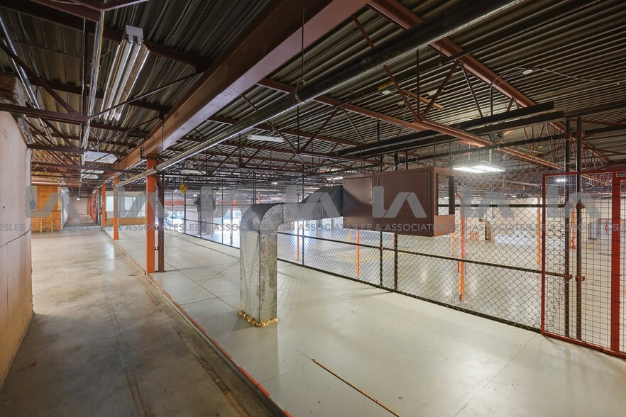 More Photos Of 18788 96th Ave, Surrey Warehouse For Lease