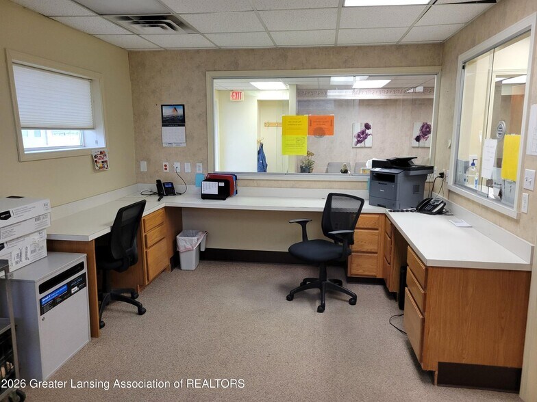 More Photos Of 108 W Higham St, Saint Johns Medical For Sale