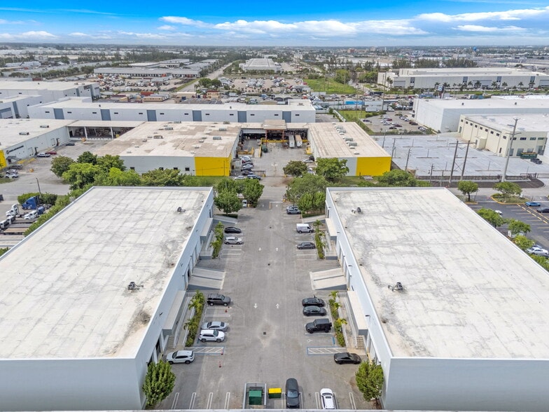 More Photos Of 7900-7930 NW 71st St, Miami Warehouse For Lease