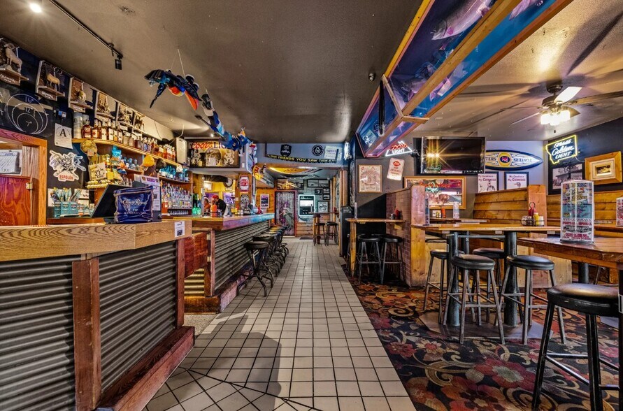 More Photos Of 100 Somers Rd, Somers Restaurant For Sale