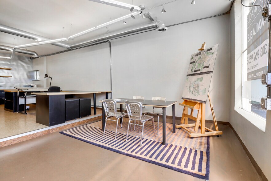 More Photos Of 4023 Zuni St, Denver Storefront For Sale