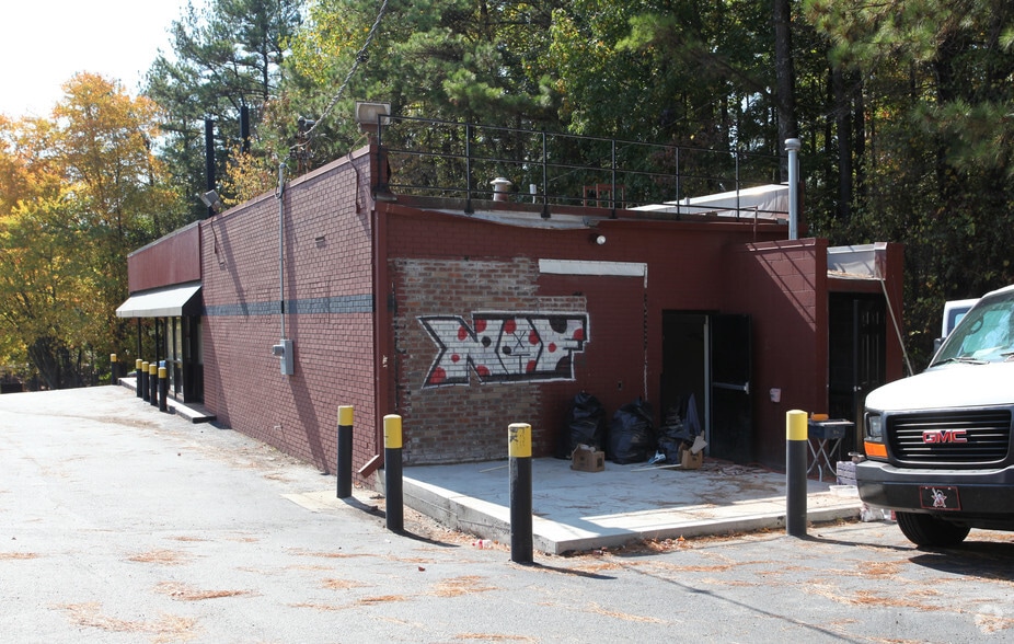 More Photos Of 2230 Cotillion Dr, Atlanta General Retail For Sale