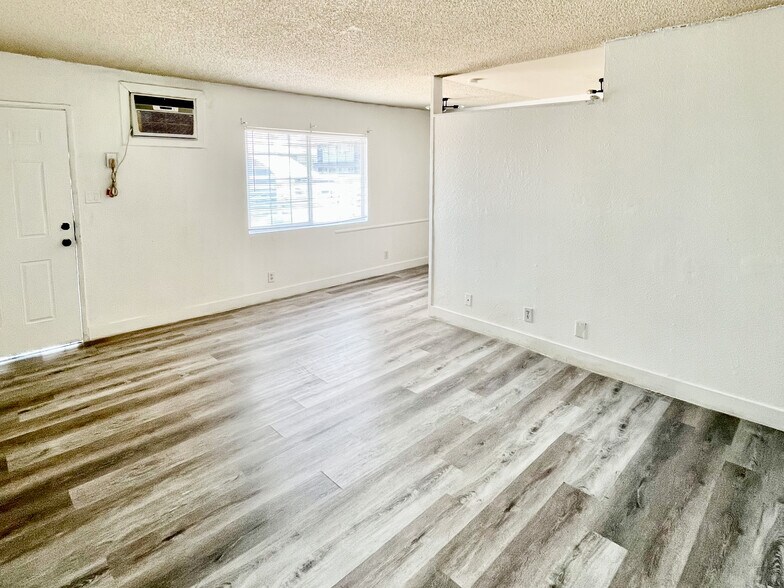 More Photos Of 2204 Sunrise Ave, Las Vegas Apartments For Sale