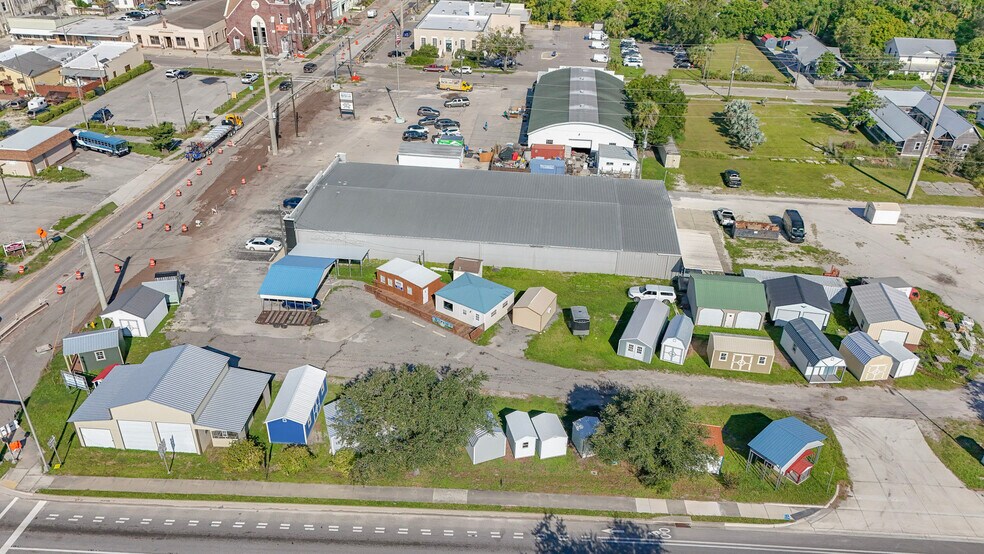 More Photos Of 14 W Hickory St, Arcadia Freestanding For Lease