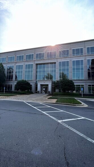 More Photos Of 1755 N Brown Rd, Lawrenceville Office For Lease