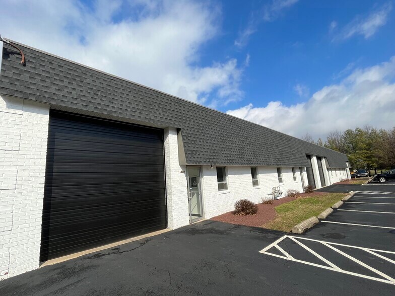 Primary Photo Of 504-510 Louise Ln, North Wales Warehouse For Lease