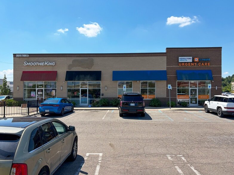 More Photos Of 29659 7 Mile Rd, Livonia Storefront For Lease