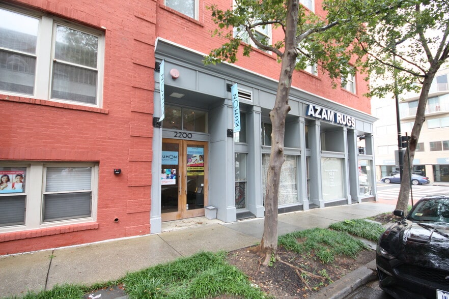 Primary Photo Of 2200 Wisconsin Ave NW, Washington Apartments For Lease