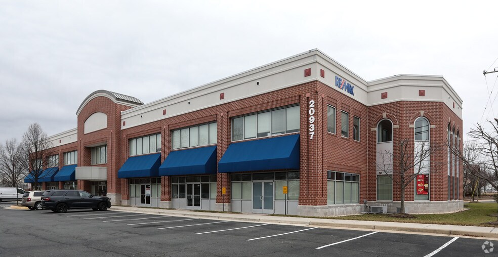 Primary Photo Of 20937 Ashburn Rd, Ashburn Coworking Space