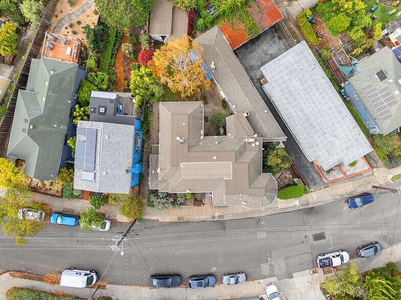 More Photos Of 123-133 Echo Ave, Oakland Apartments For Sale