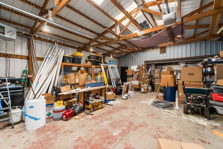 More Photos Of 545 E Main St, Lancaster Office Residential For Sale