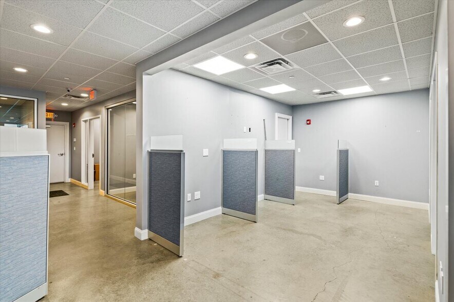 More Photos Of 262-268 Broadway, Saratoga Springs Office Residential For Sale