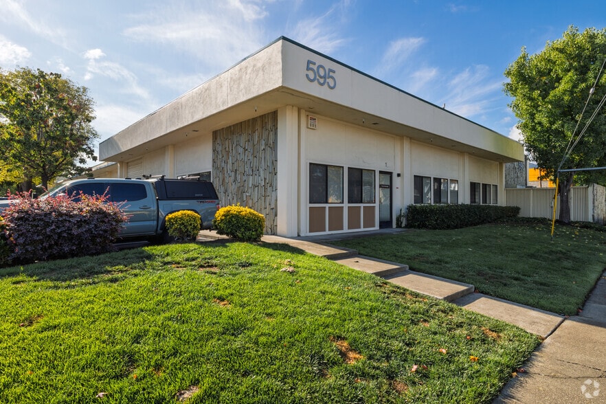 More Photos Of 299 Old County Rd, San Carlos Unknown For Lease