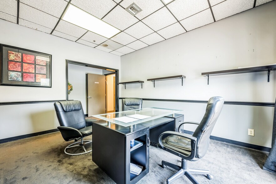 More Photos Of 2169 Commerce Blvd, Irondale Office For Sale