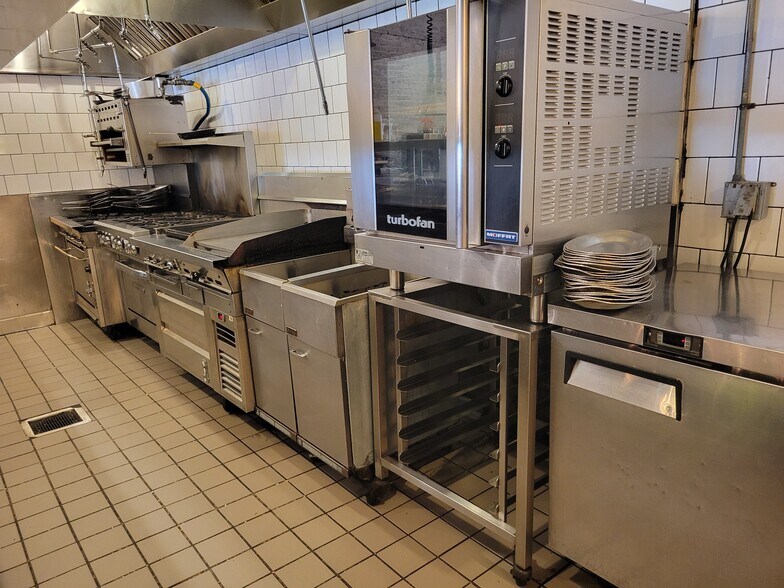 More Photos Of 522 Cookman Ave, Asbury Park Restaurant For Sale