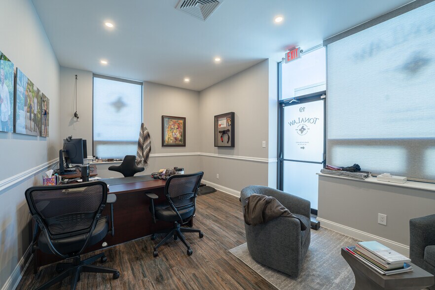 More Photos Of 152 Islip Ave, Islip Medical For Sale