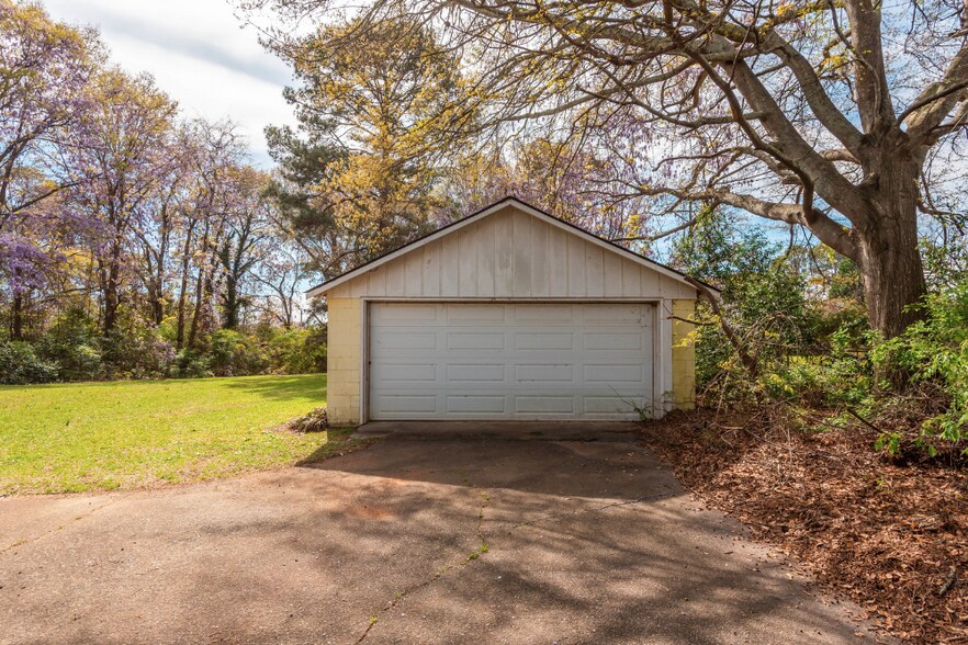 More Photos Of 3550-3590 GA-42 Hwy, Locust Grove Land For Sale