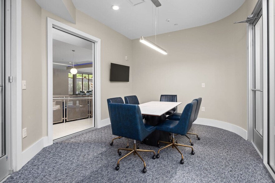 More Photos Of 810 9th St, Durham Apartments For Lease