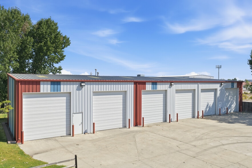 More Photos Of 505 N Center St, Casper Industrial For Sale