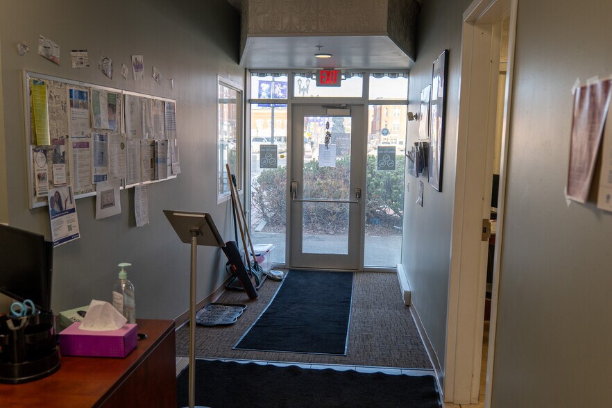 More Photos Of 4 Market Sq, Houlton Office For Sale