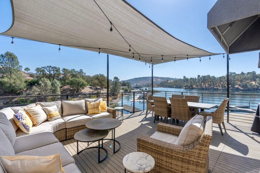 More Photos Of 6603 Lake Tulloch Pl, Copperopolis Restaurant For Sale