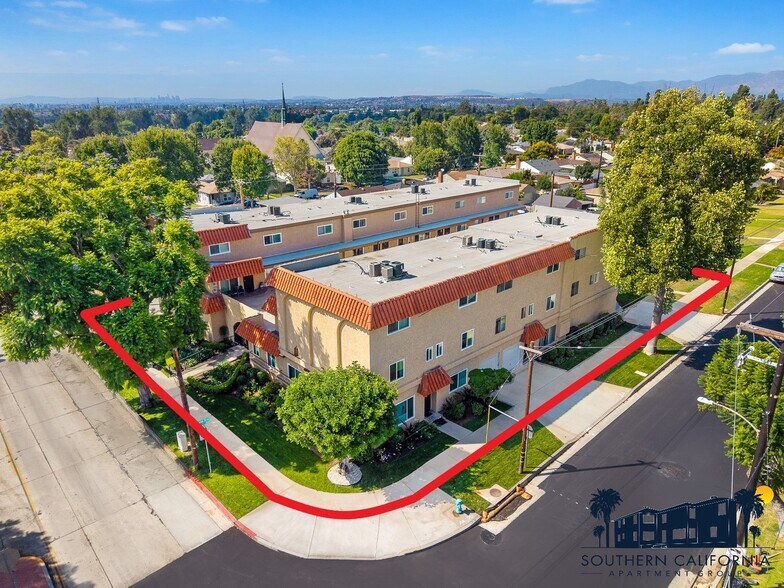 More Photos Of 11447 Broadway, Whittier Apartments For Sale