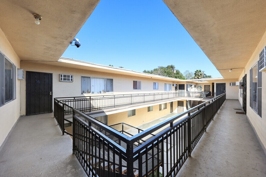 More Photos Of 217 S Avenue 54, Los Angeles Apartments For Sale