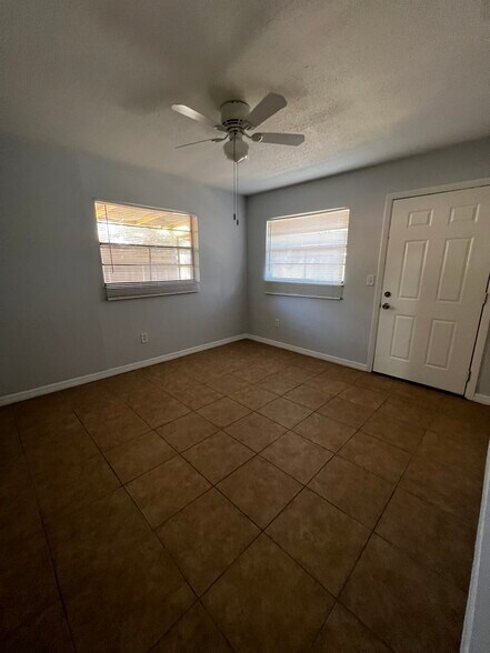 More Photos Of 950 Beltrees St, Dunedin Apartments For Sale