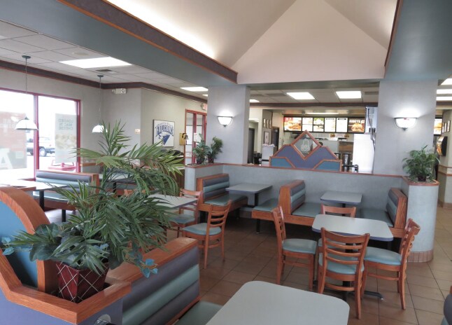 More Photos Of 2834 King Ave W, Billings Fast Food For Sale