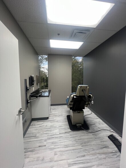 More Photos Of 4260 Glendale Milford Rd, Blue Ash Medical For Lease