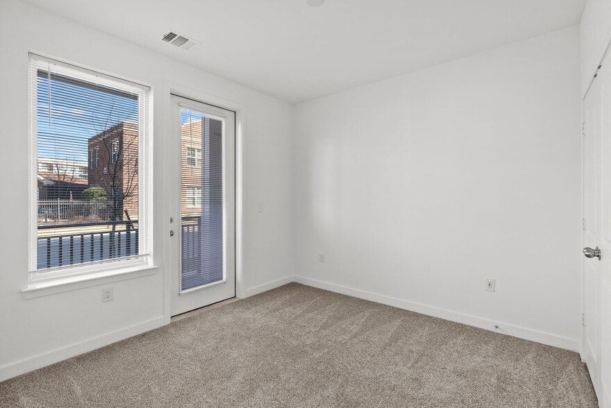 More Photos Of 451 Church St, Norfolk Apartments For Lease